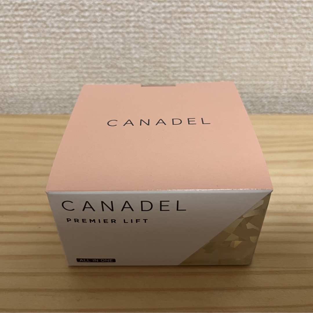 CANADEL カナデル　プレミアリフト コスメ/美容のスキンケア/基礎化粧品(オールインワン化粧品)の商品写真