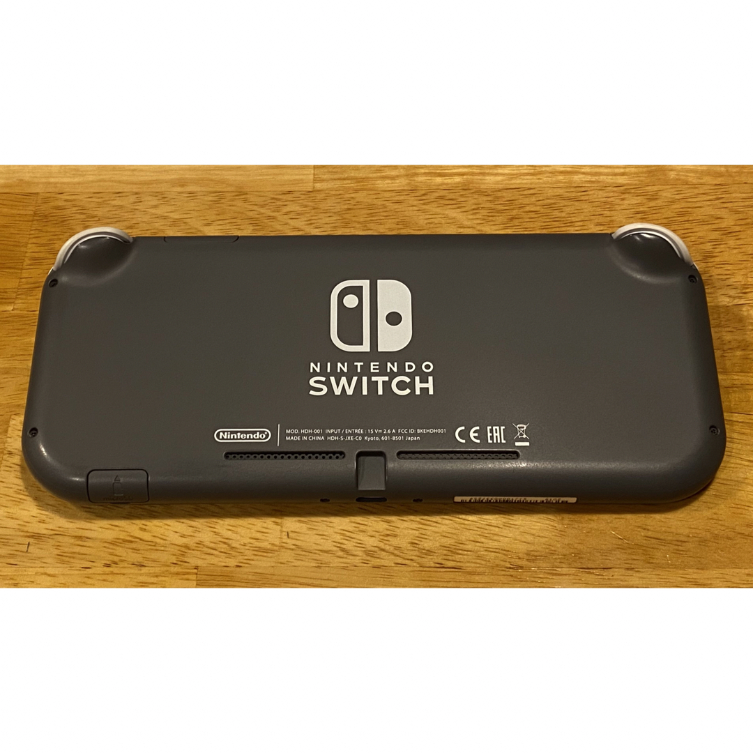 Nintendo Switch Lite 本体のみ