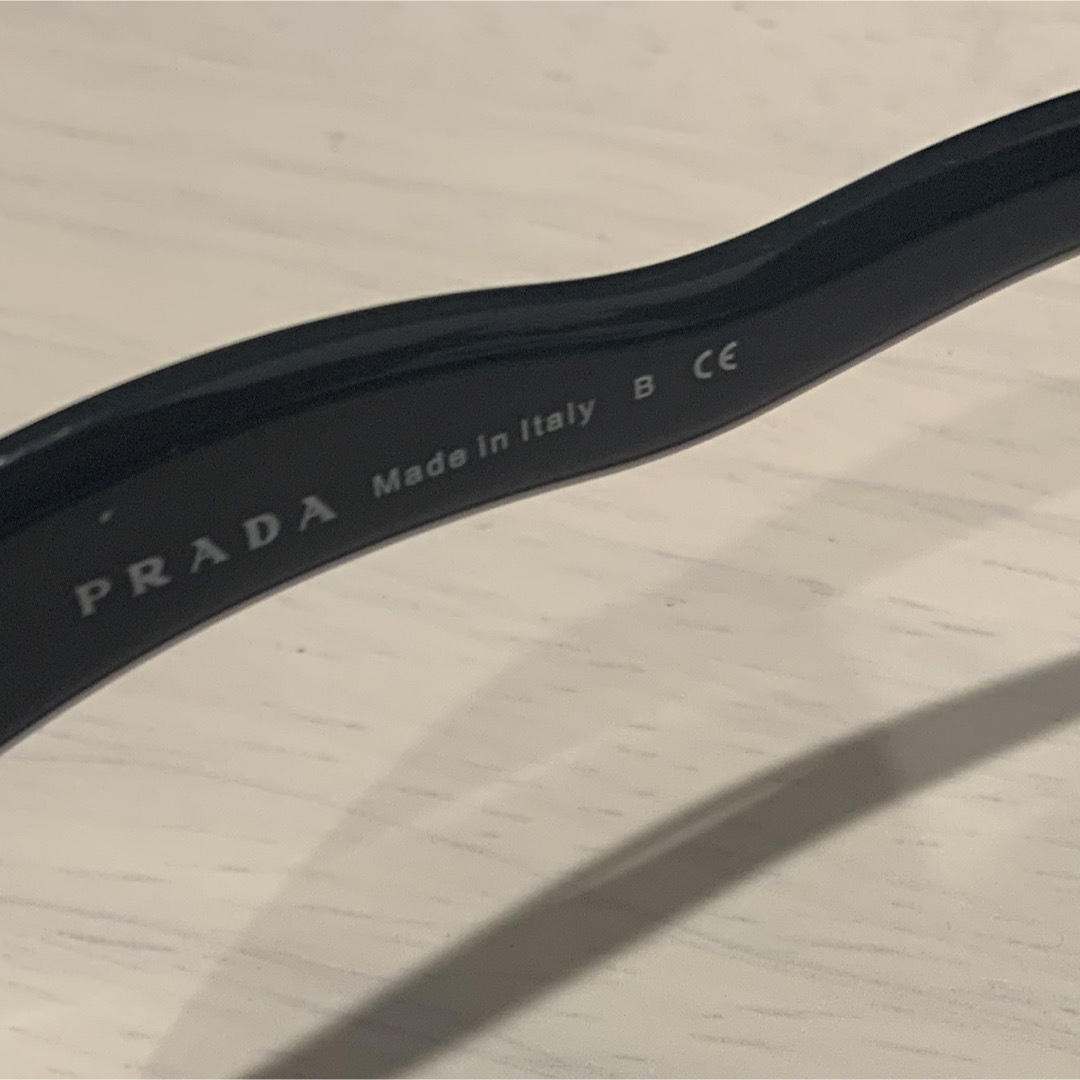 PRADA(プラダ)のPRADA サングラス レディースのファッション小物(サングラス/メガネ)の商品写真