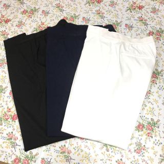 ユニクロ(UNIQLO)の【美品】ユニクロ アンクルパンツＳ 3枚セット(クロップドパンツ)