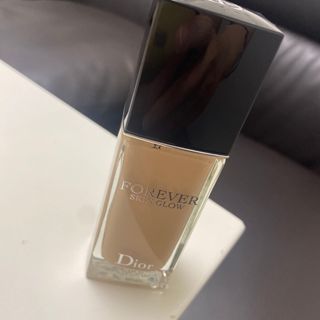 ディオール(Dior)のディオールスキンフォーエヴァーフルイドグロウ　1n(ファンデーション)