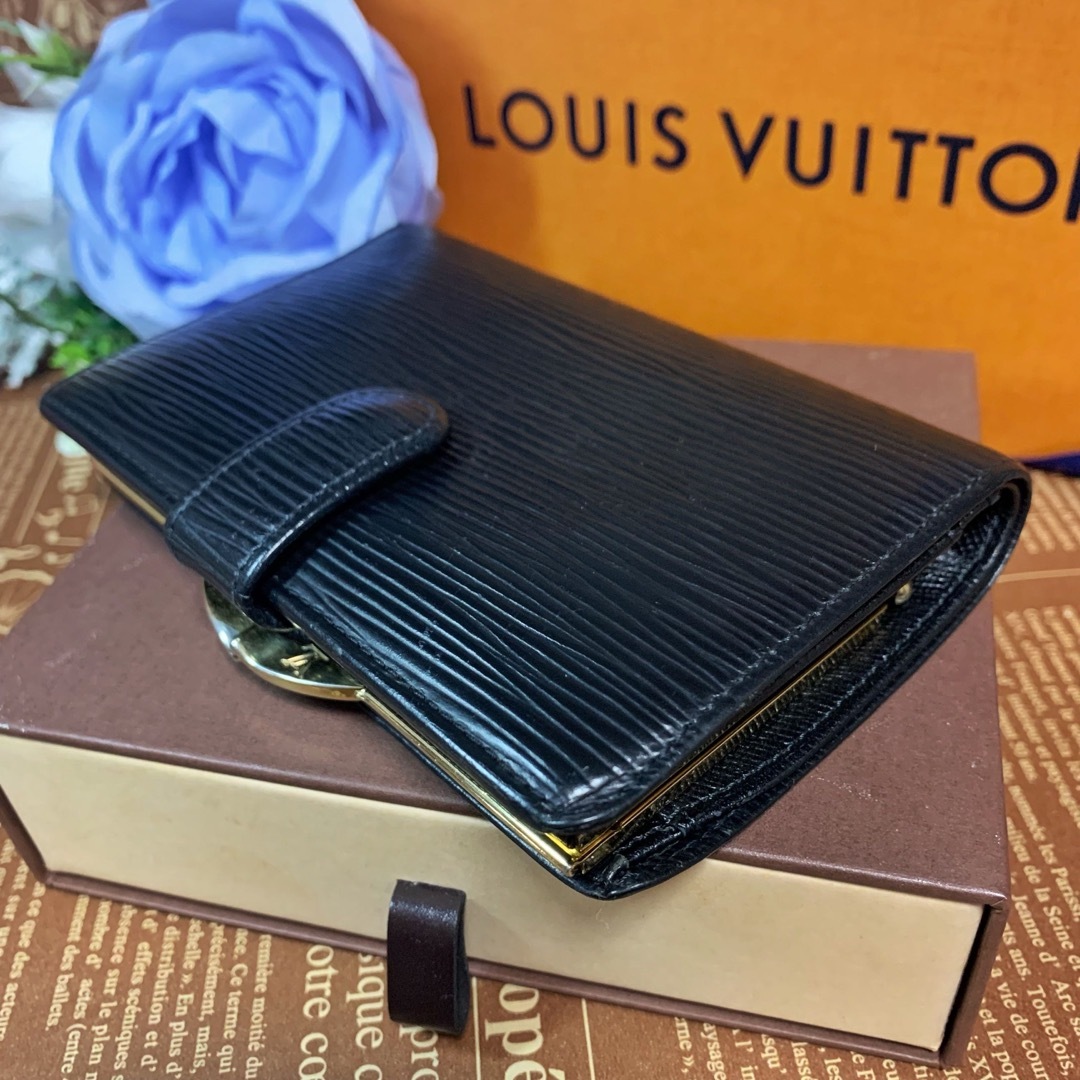 LOUIS VUITTON(ルイヴィトン)の⭐️美品⭐️ルイヴィトン　ポルトフォイユ・ヴィエノワ　エピ　ノワール レディースのファッション小物(財布)の商品写真