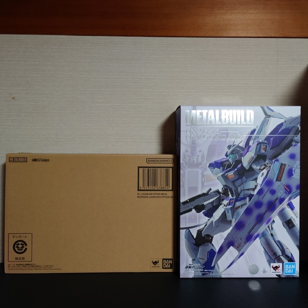 νガンダムMETAL BUILD Hi-νガンダム+ハイパー・メガ・バズーカ・ランチャー