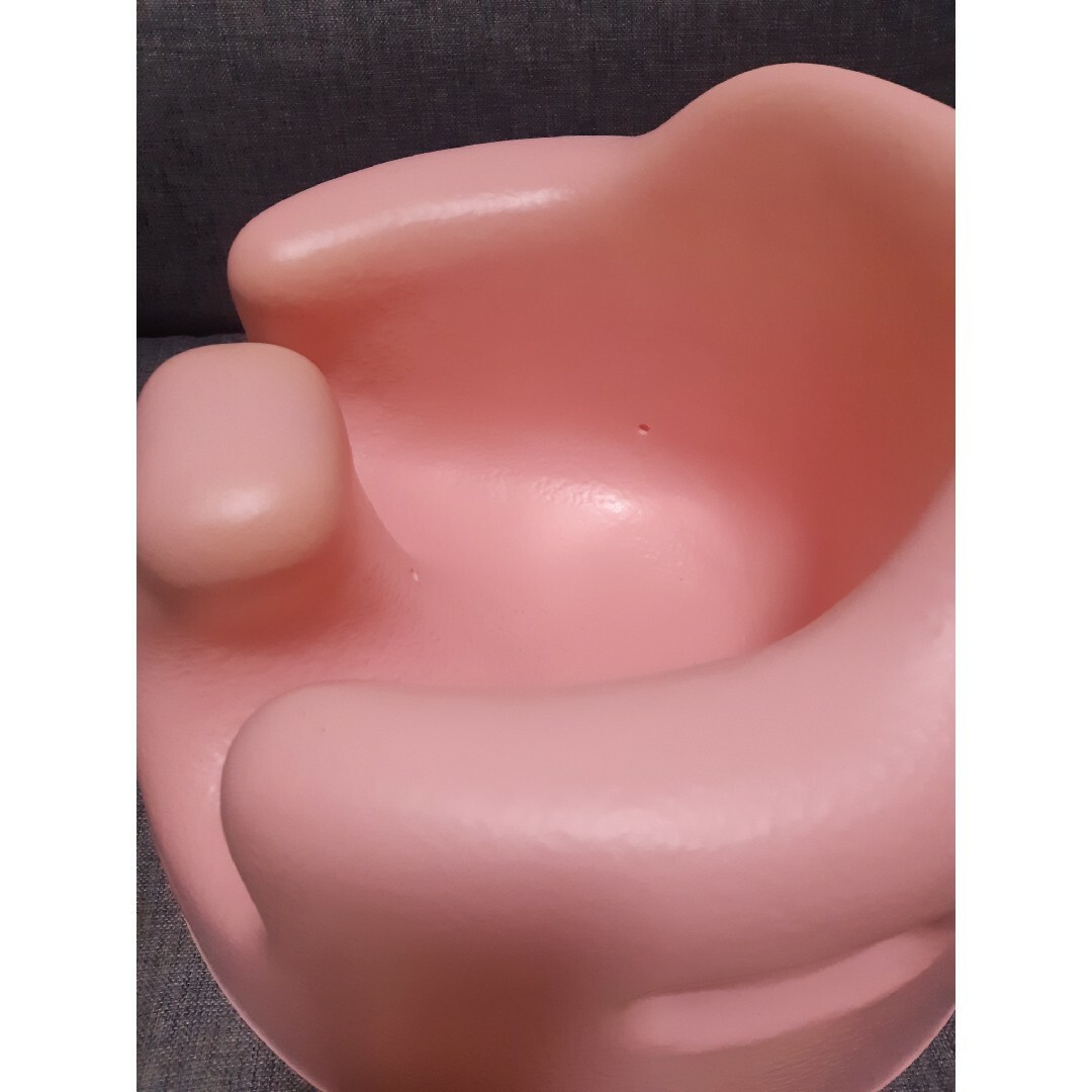 Bumbo(バンボ)のバンボ☆ピンク キッズ/ベビー/マタニティの寝具/家具(その他)の商品写真