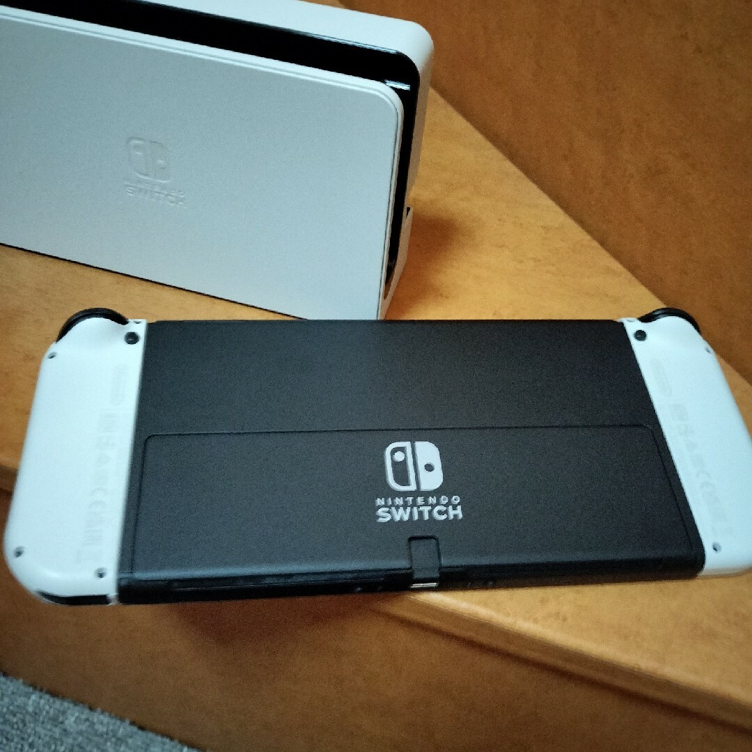 Nintendo Switch - 任天堂スイッチ有機ELディスプレイモデルほぼ新品の