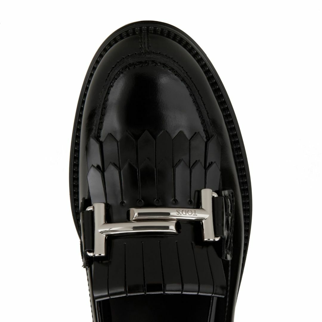 TOD'S(トッズ)のtod's ダブルTメタル　フリンジローファー　ブラック35 レディースの靴/シューズ(ローファー/革靴)の商品写真