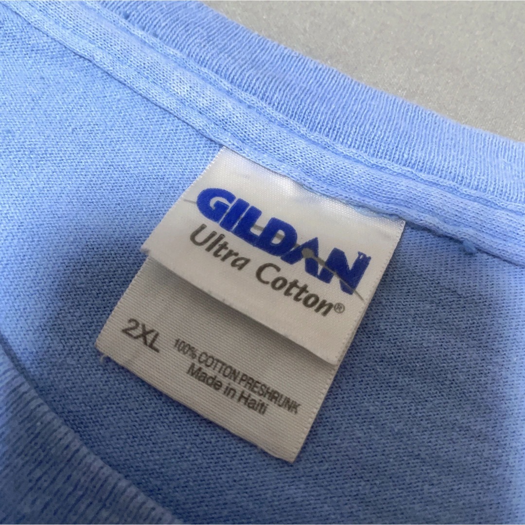 GILDAN(ギルタン)のGILDAN　Tシャツ　XXLサイズ　ダスティーブルー　青　プリント　USA古着 メンズのトップス(Tシャツ/カットソー(半袖/袖なし))の商品写真