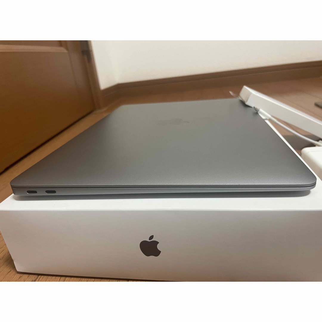 MacBook Air 2018 8GB 256GB スペースグレー最終値下げ