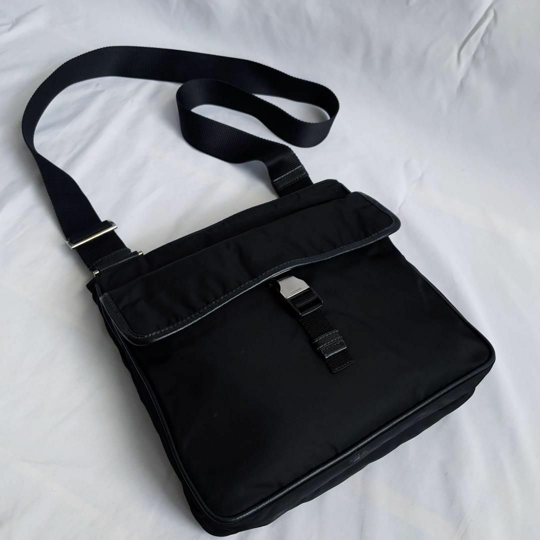 正規品⭐️美品⭐️プラダ⭐️ PRADA ショルダーバッグ　男女兼用