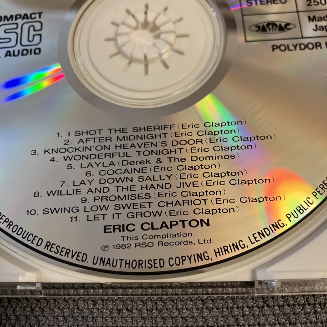 ERIC CLAPTON(エリック・クラプトン) CD エンタメ/ホビーのCD(ポップス/ロック(洋楽))の商品写真