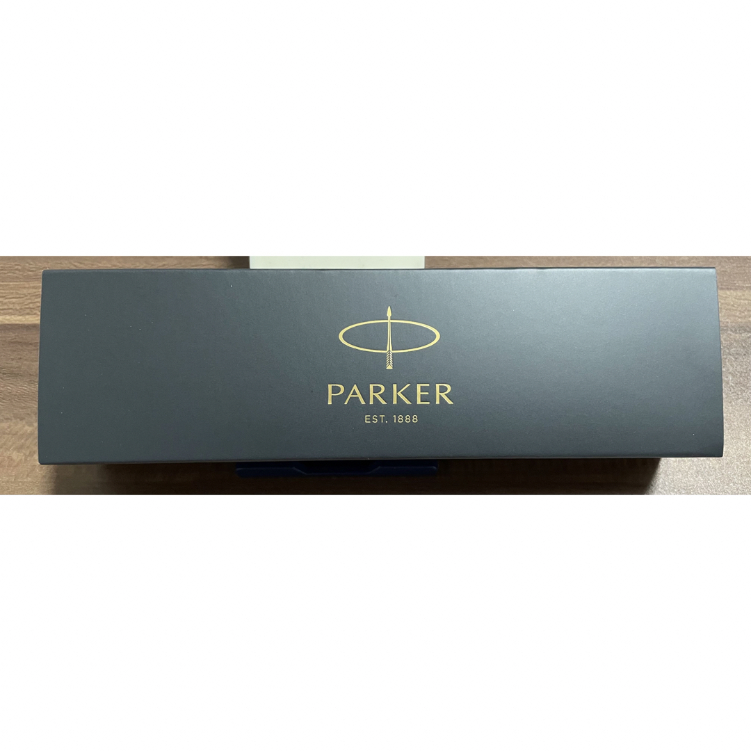 Parker(パーカー)のPARKER ボールペン 黒 シルバー 1本 インテリア/住まい/日用品の文房具(ペン/マーカー)の商品写真