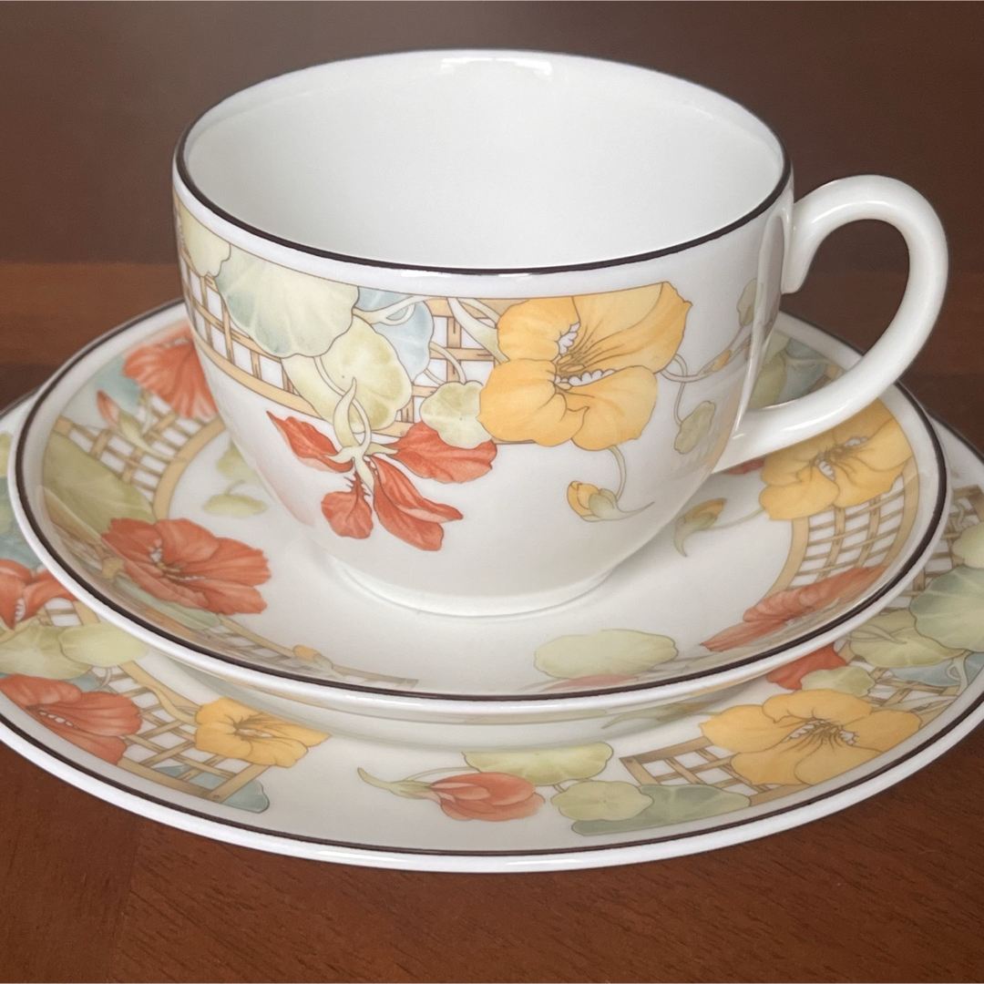 レア美品】ウェッジウッド☆トレリスフラワー☆モーニングトリオ - 食器