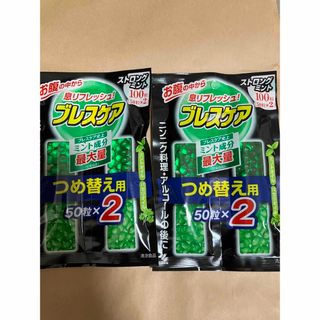 コバヤシセイヤク(小林製薬)の水で飲む息清涼カプセル ブレスケア　ストロングミント 詰め替え用 (口臭防止/エチケット用品)