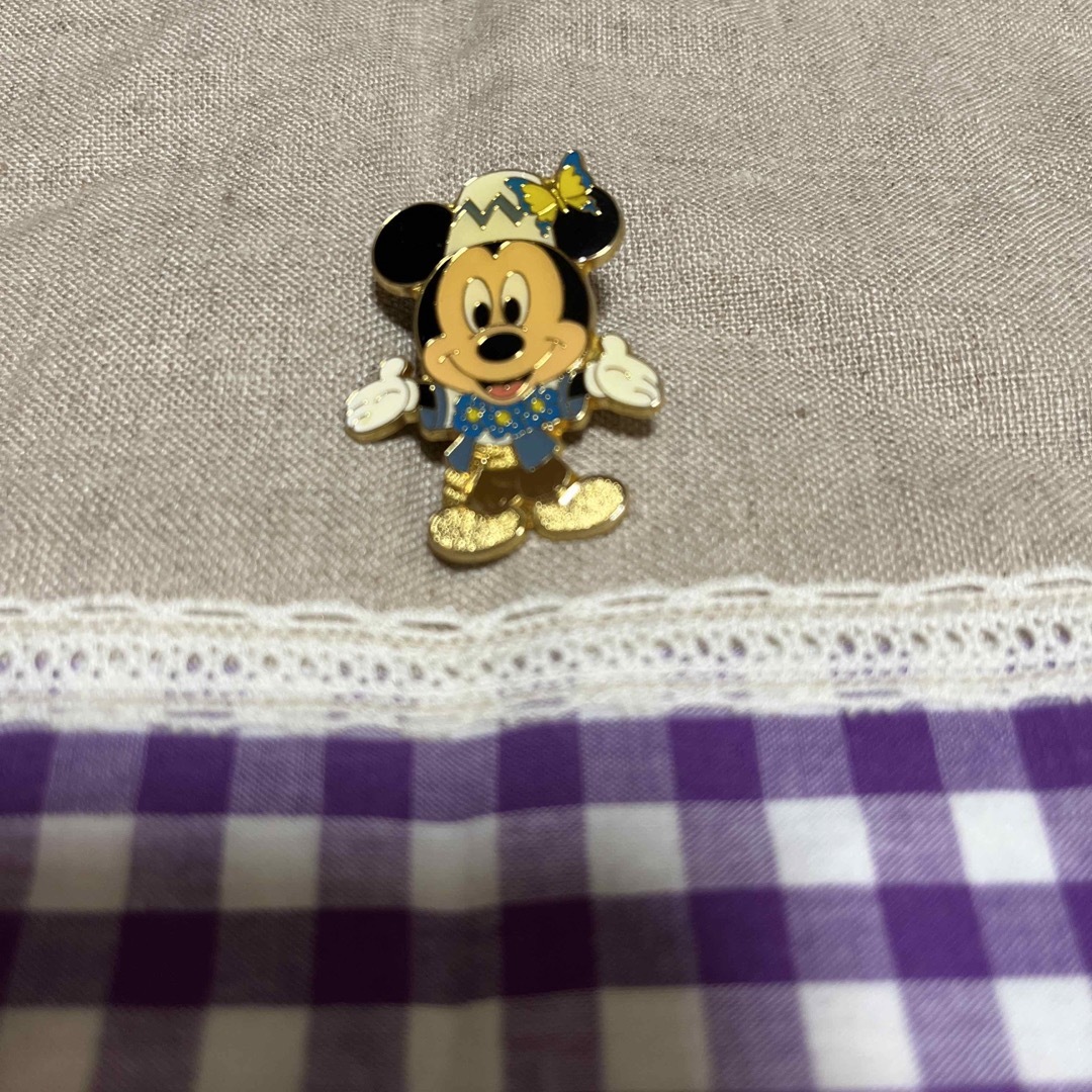 Disney(ディズニー)のミッキーマウス　ピンズ　⭐️非売品⭐️ エンタメ/ホビーのコレクション(ノベルティグッズ)の商品写真