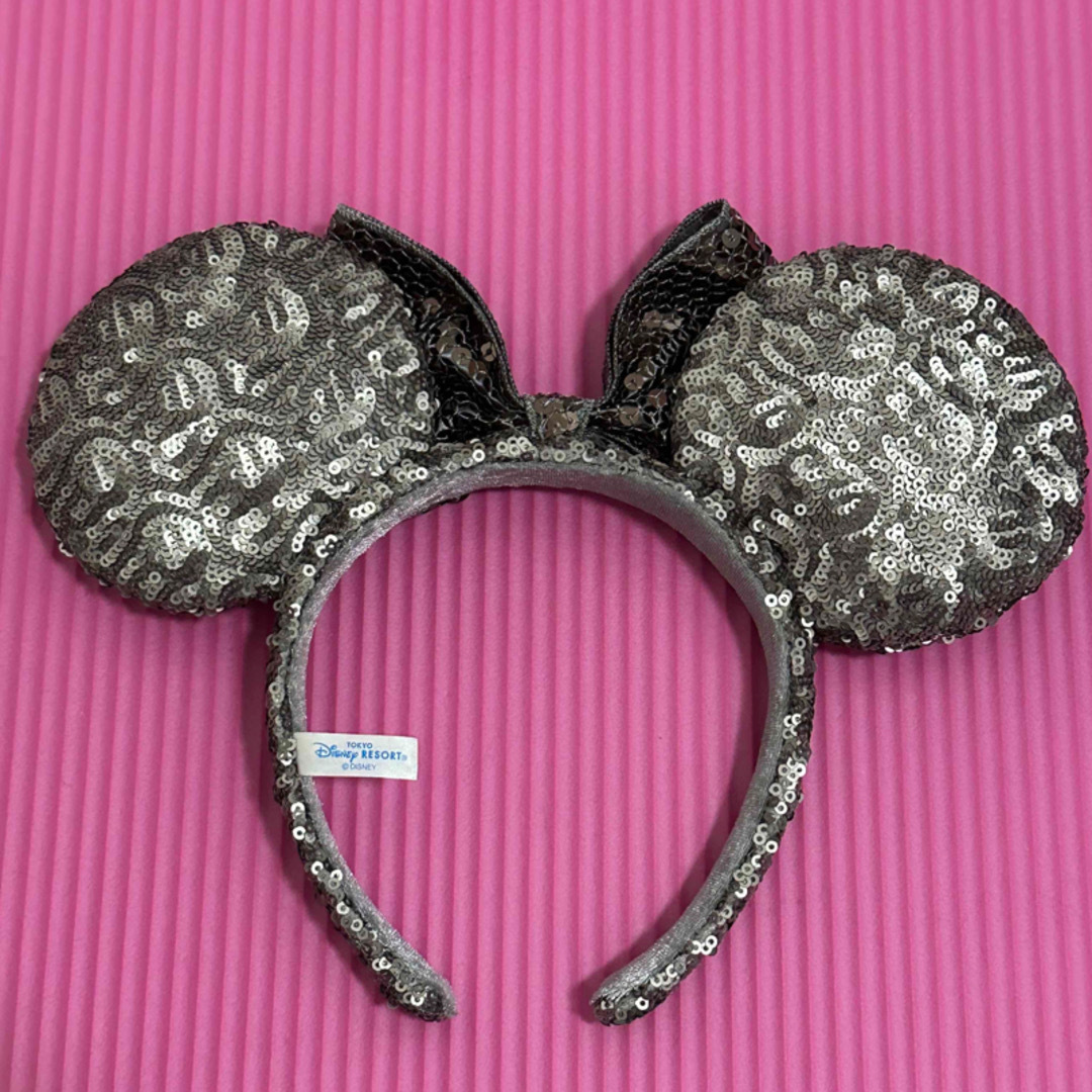 Disney(ディズニー)のDisney スパンコール　ミニーちゃん レディースのヘアアクセサリー(カチューシャ)の商品写真