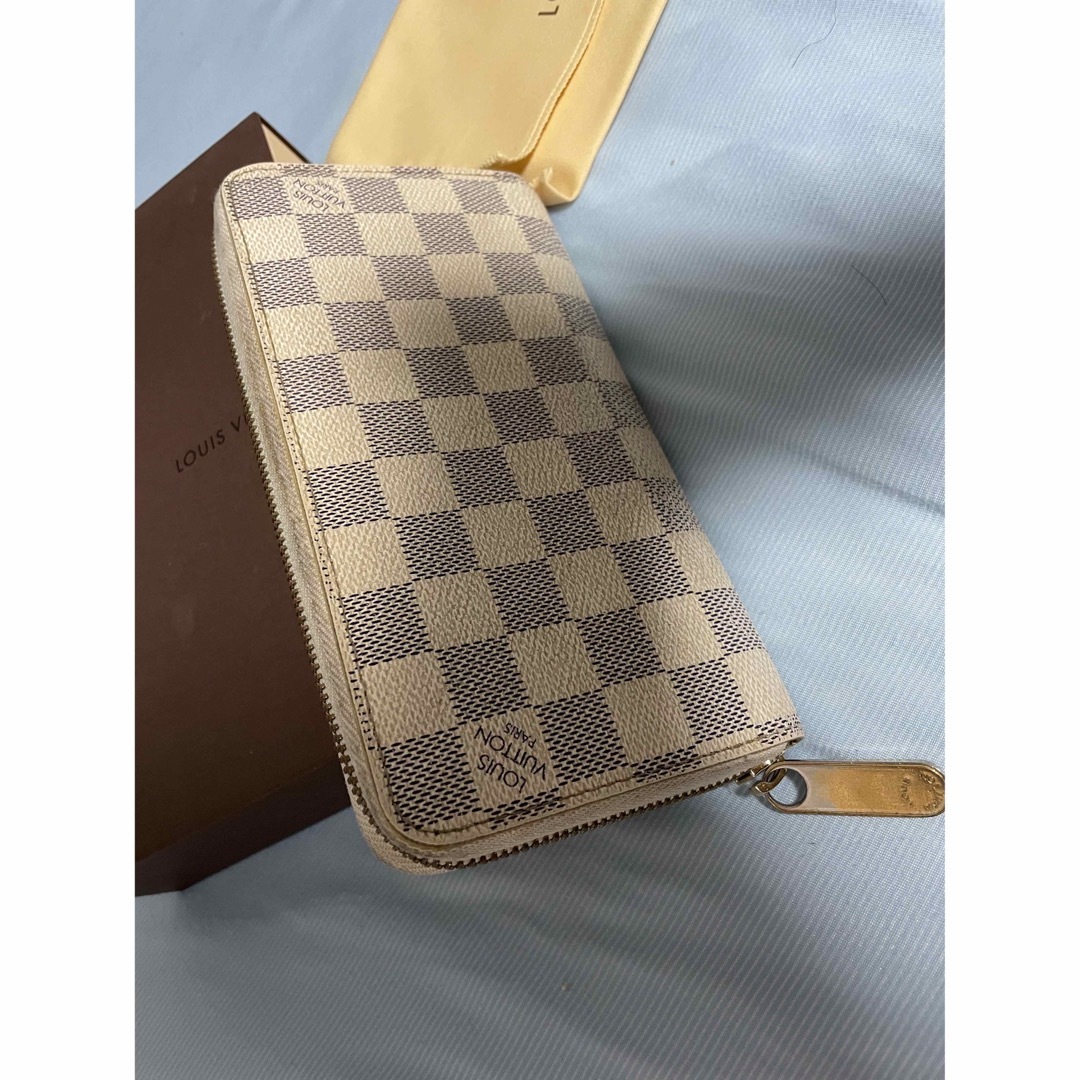 LOUIS VUITTON(ルイヴィトン)のLOUIS VUITTONダミエ　長財布　白 メンズのファッション小物(長財布)の商品写真