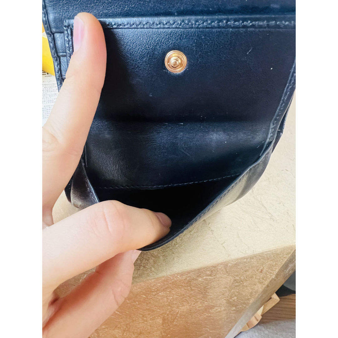 FENDI - FENDIフェンディ レザー 本革 2つ折り財布 美品 コンパクト