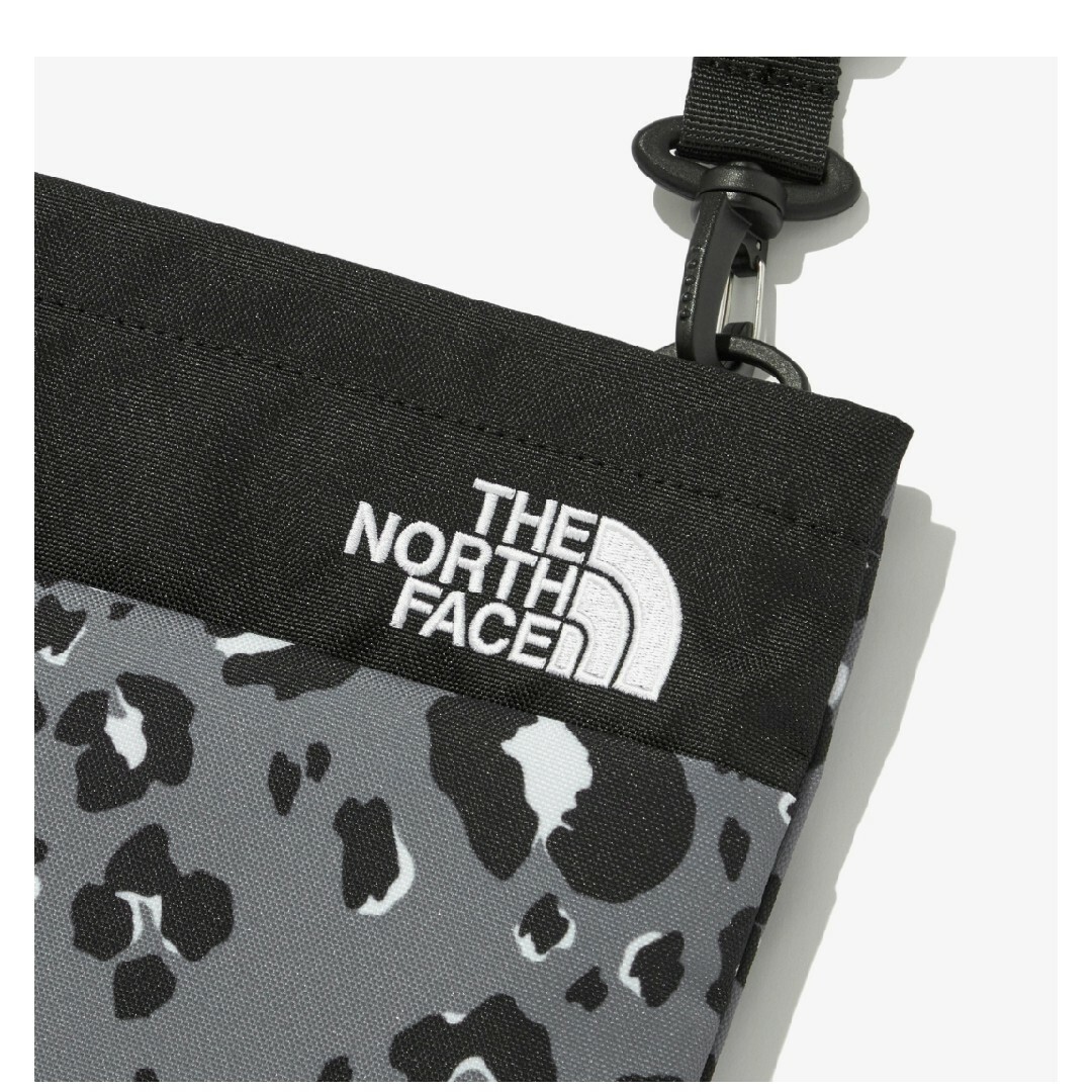 THE NORTH FACE(ザノースフェイス)のTHE NORTH FACE　ノースフェイス　新品　ショルダーバッグ　カバン メンズのバッグ(ショルダーバッグ)の商品写真