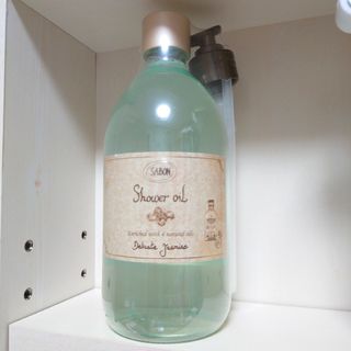 サボン(SABON)の新品☆未使用☆未開封  サボン デリケートジャスミン シャワーオイル 500ml(ボディソープ/石鹸)