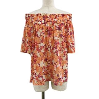 ストラ 花柄 トップスの通販 15点 | Stola.のレディースを買うならラクマ