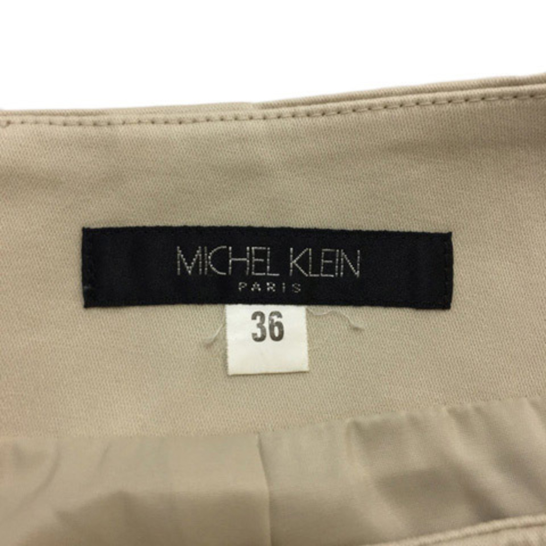 MICHEL KLEIN(ミッシェルクラン)のミッシェルクラン スカート 台形 ミニ タック スリット 無地 36 ベージュ レディースのスカート(ミニスカート)の商品写真