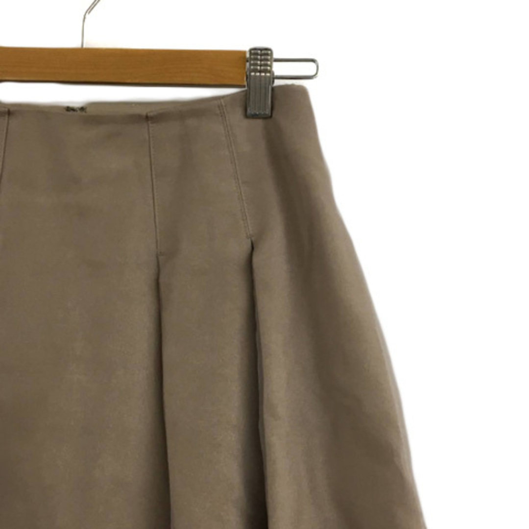 AMACA(アマカ)のアマカ スカート フレア 膝丈 シアー タック チュール 36 ベージュ レディースのスカート(ひざ丈スカート)の商品写真