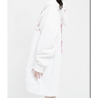 新宿限定色 トラバス×レフレム コラボWネームジップアップ