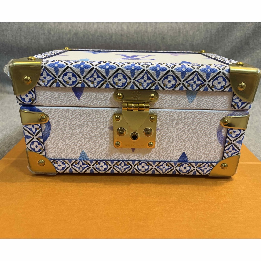 激レア 新品未使用 ルイヴィトン コフレトレゾール バイザプール
