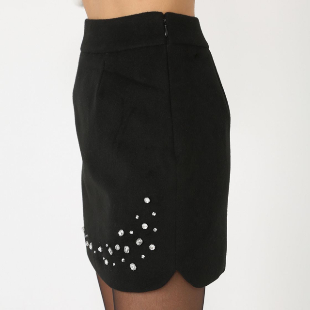 rienda(リエンダ)のリエンダ ビジューヘムタイトJ/W スカート Sサイズ レディースのスカート(ミニスカート)の商品写真