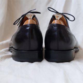 JOHN LOBB - 美品ジョンロブJohn Lobb セミブローグ95E 木型付の通販