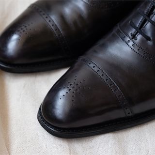 JOHN LOBB - 美品ジョンロブJohn Lobb セミブローグ95E 木型付の通販