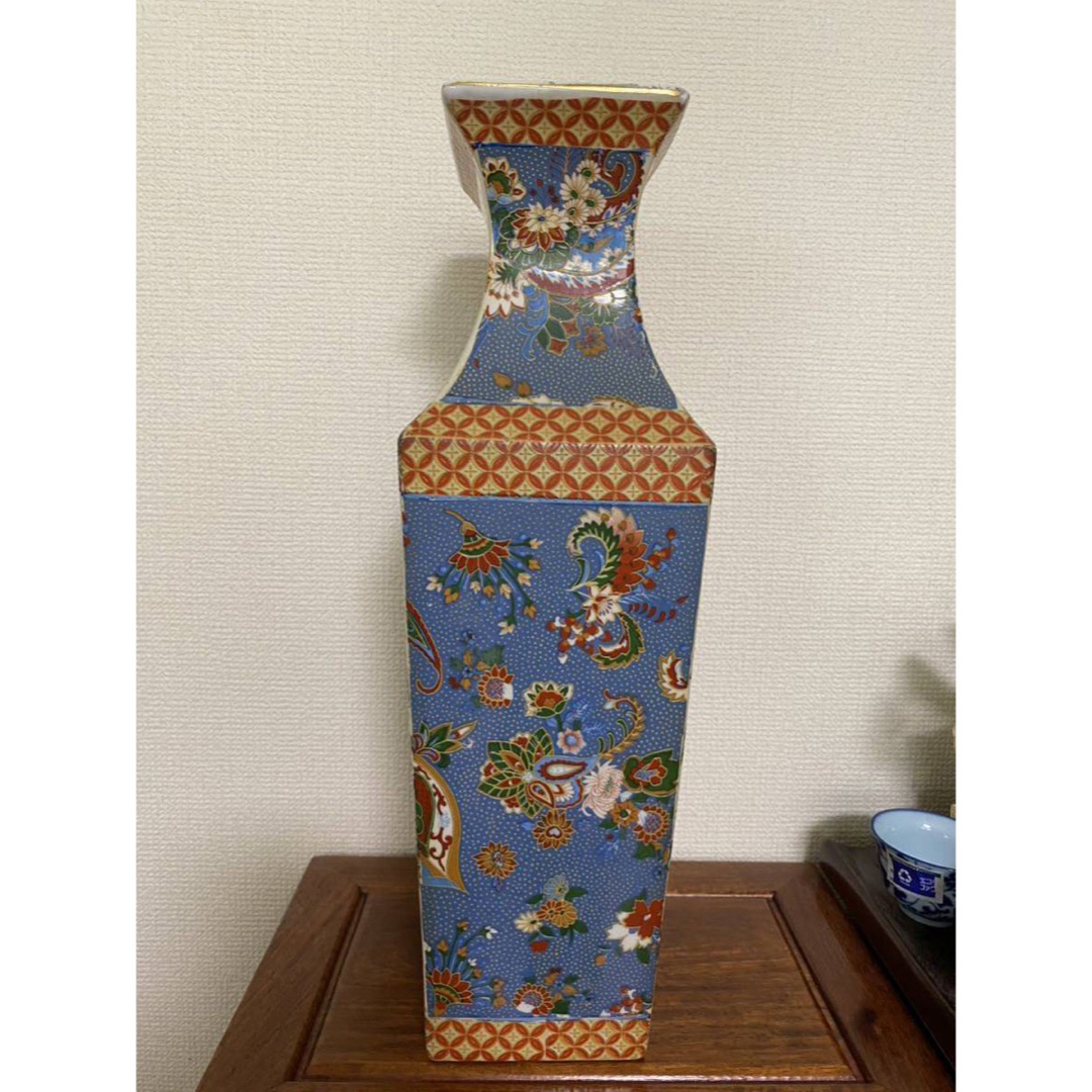 中国美術◇年代品◇花鳥角瓶◇稀少 唐物◇色絵磁器 中国美術◇年代品◇花鳥角瓶◇稀少 唐物◇色絵磁器