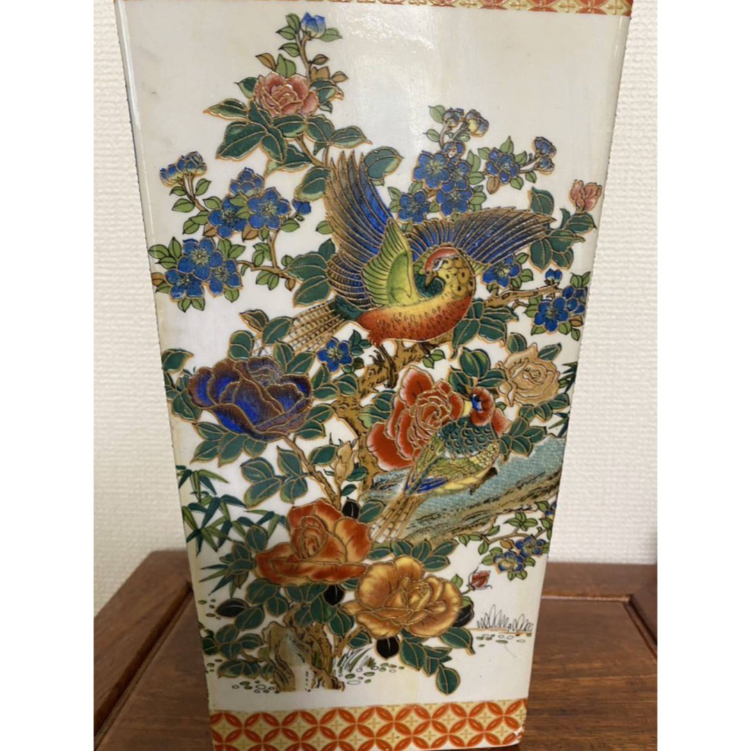中国美術◇年代品◇花鳥角瓶◇稀少 唐物◇色絵磁器 中国美術◇年代品◇花鳥角瓶◇稀少 唐物◇色絵磁器