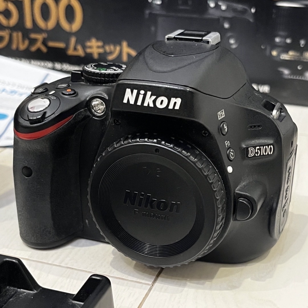 Nikon - NIKON D5100 ダブルズームキット SIMカード/撮影ガイド本付き