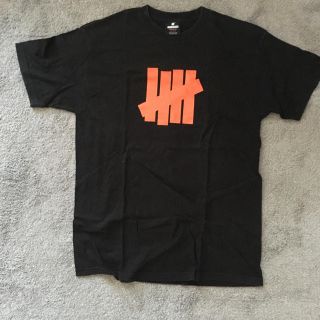 アンディフィーテッド(UNDEFEATED)のUNDEFEATED Tシャツ(Tシャツ/カットソー(半袖/袖なし))