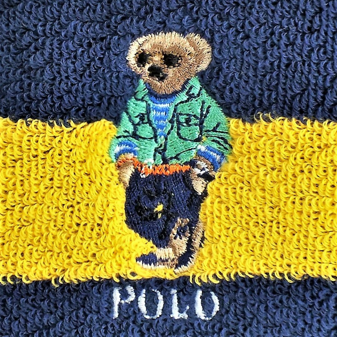 POLO RALPH LAUREN(ポロラルフローレン)の再値下げ！ポロベア「スイングトップ＆デニムパンツ柄」ハンカチ1,980円黄色系 メンズのファッション小物(ハンカチ/ポケットチーフ)の商品写真