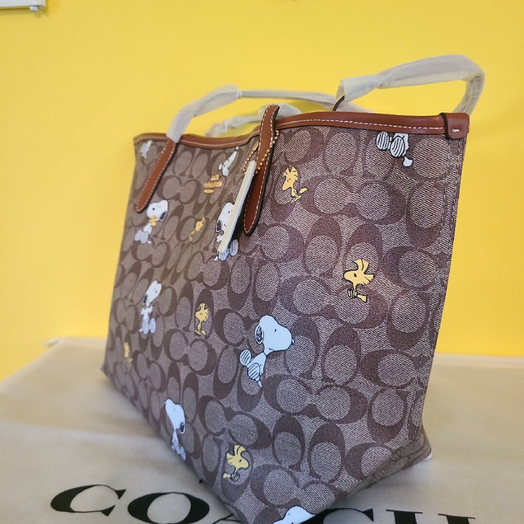 期間限定キャンペーン COACH スヌーピー トートバッグ ウッドストック