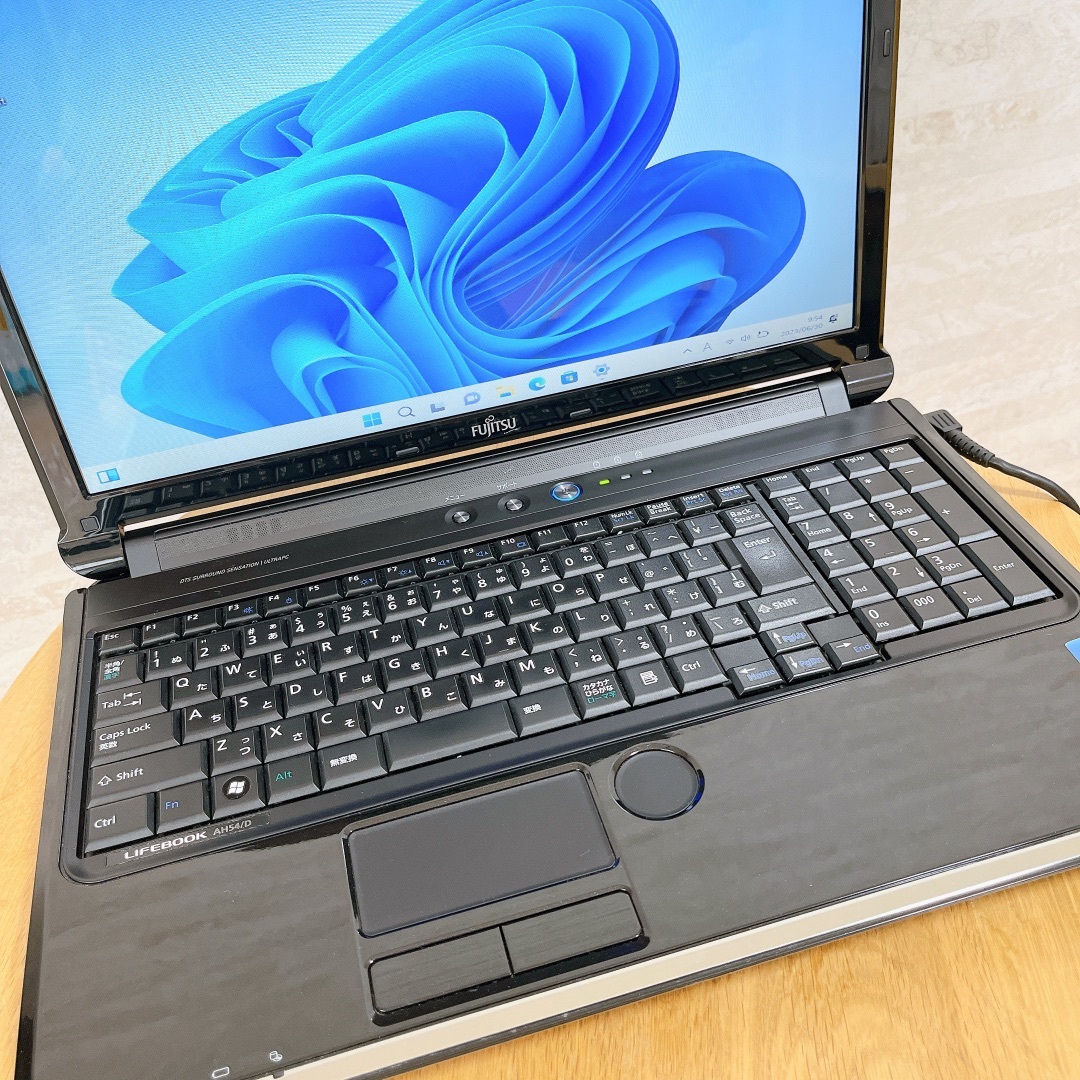 ☆お買い得PC☆富士通 ノートパソコン Webカメラ搭載 爆速SSD Win11