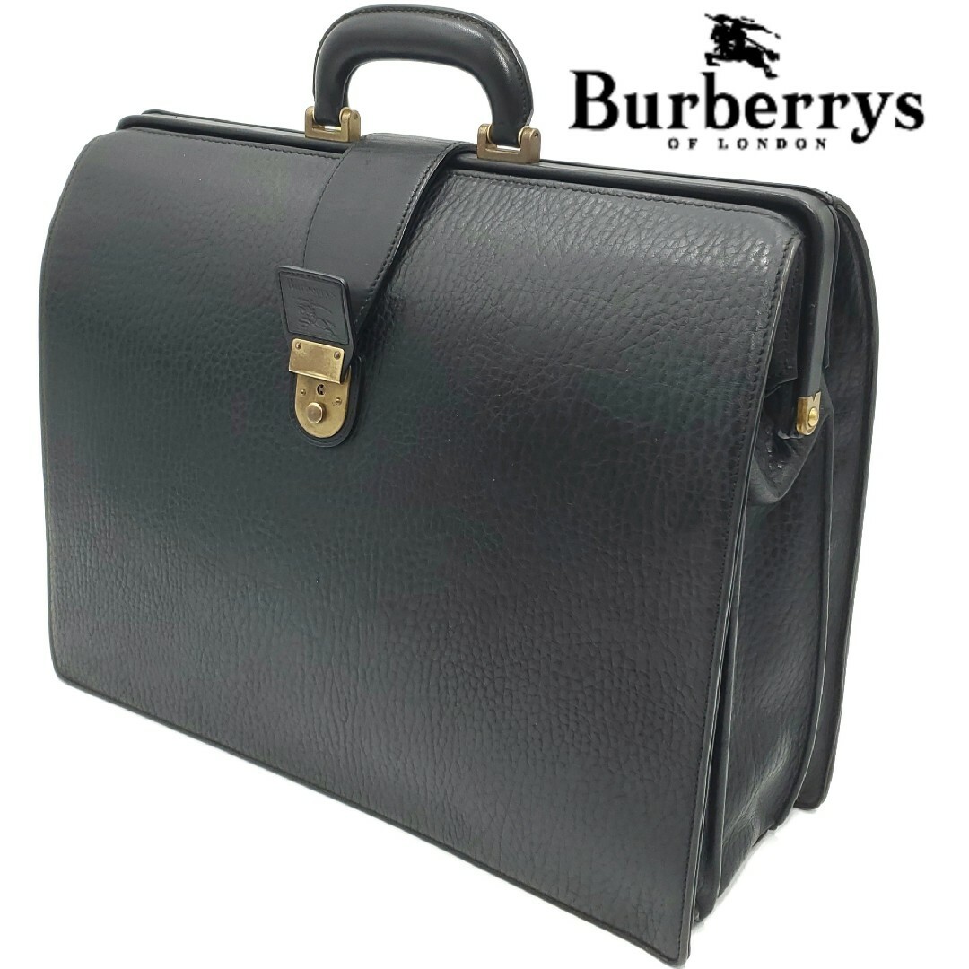 大感謝セール】 美品牛シボ革◇Burberrys◇レザーダレスバッグ黒本革