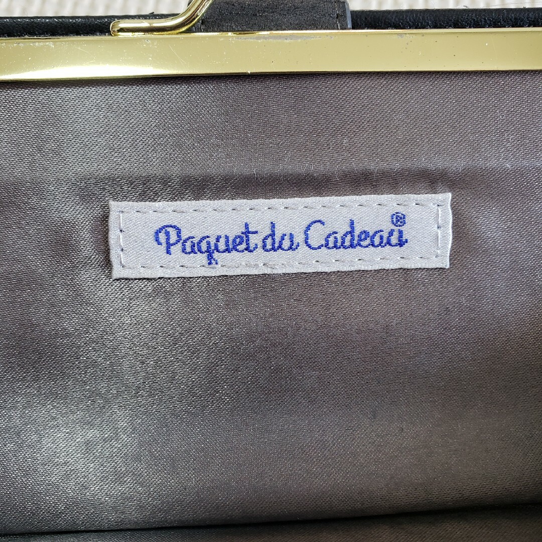 Paquet du Cadeau(パケカドー)のPaquet du Cadeau がま口長財布 レディースのファッション小物(財布)の商品写真