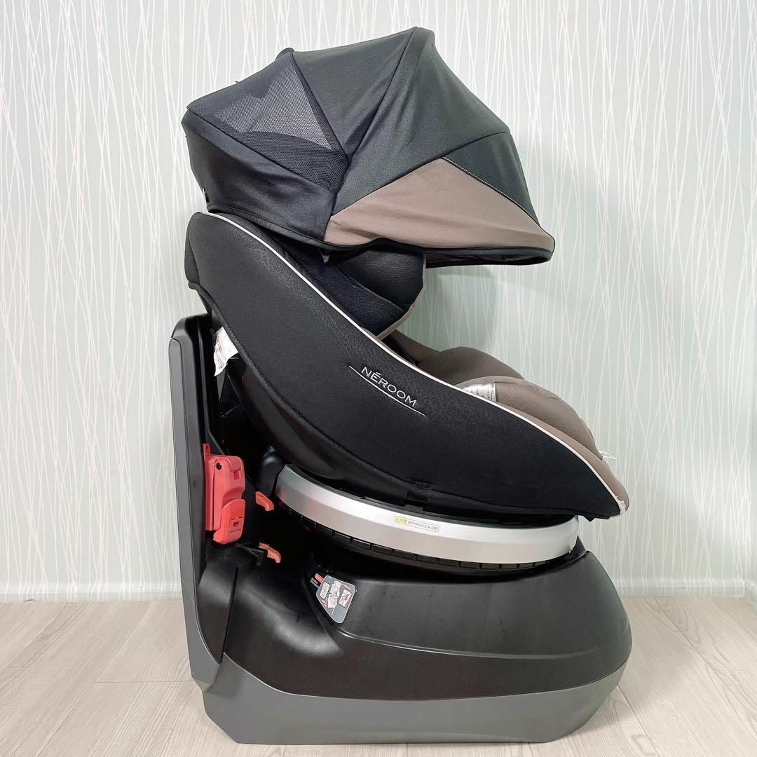 1093 Combi コンビ ネルームエッグショック チャイルドシート-