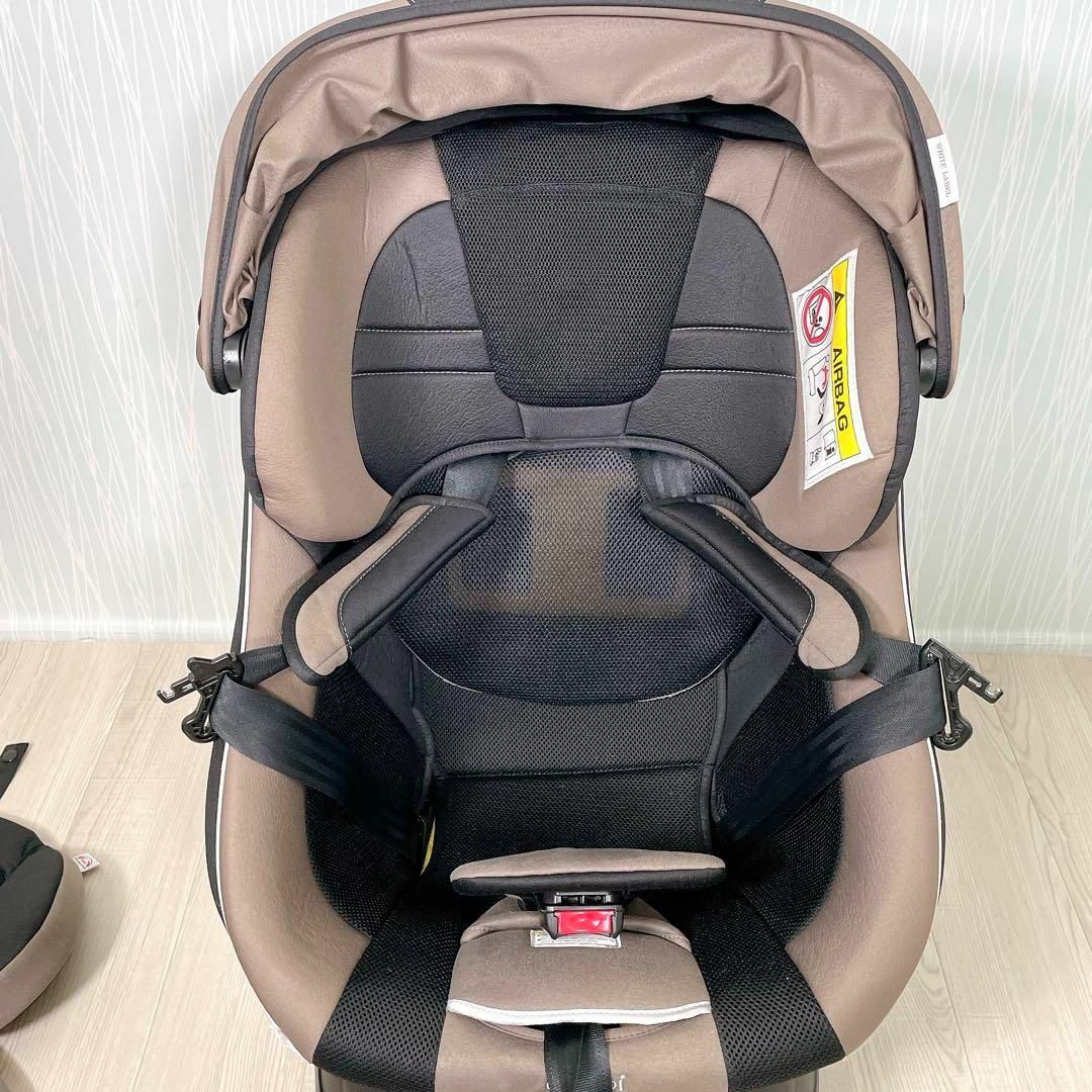 1093 Combi コンビ ネルームエッグショック チャイルドシート-