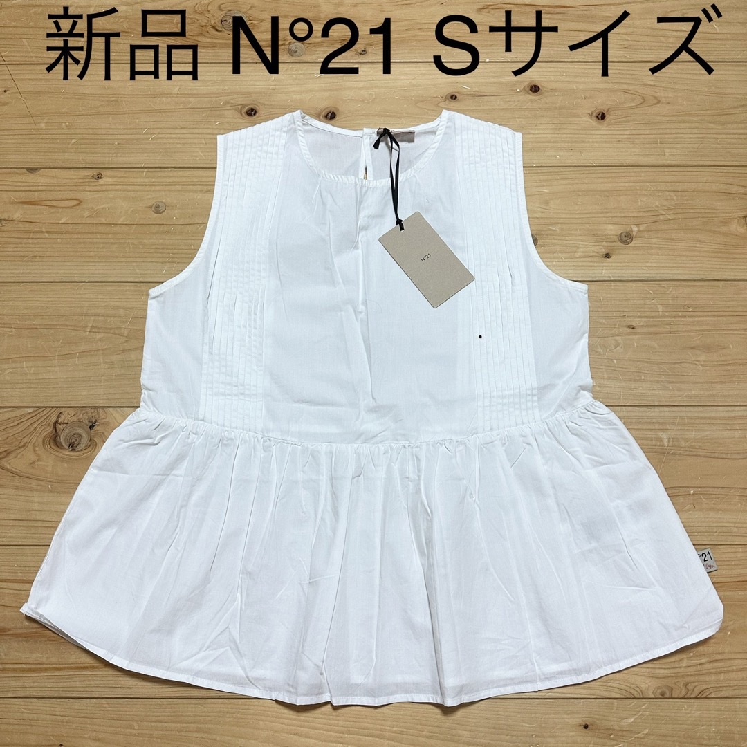 N°21 - 新品 N°21 ヌメロヴェントゥーノ トップス ノースリーブ S ...