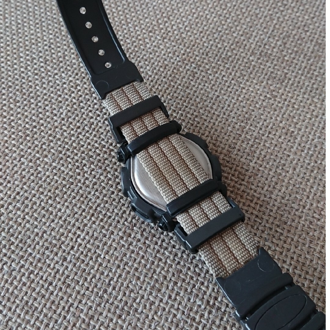 G-SHOCK(ジーショック)のG-SHOCK  限定 トリプルクラウン  DW-9000 メンズの時計(腕時計(デジタル))の商品写真