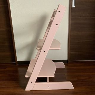 廃盤カラー STOKKE ストッケ トリップトラップ ペールピンク S/N5の