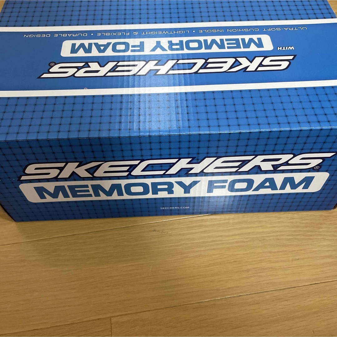 SKECHERS(スケッチャーズ)のみ様専用SKECHERS スニーカー 19cm キッズ/ベビー/マタニティのキッズ靴/シューズ(15cm~)(スニーカー)の商品写真