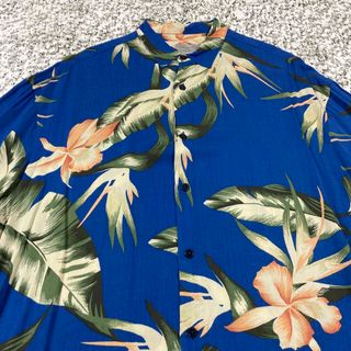 ザラ(ZARA)の【人気柄】ZARA ボタニカル　花柄　半袖レーヨンシャツ　ブルー(シャツ)