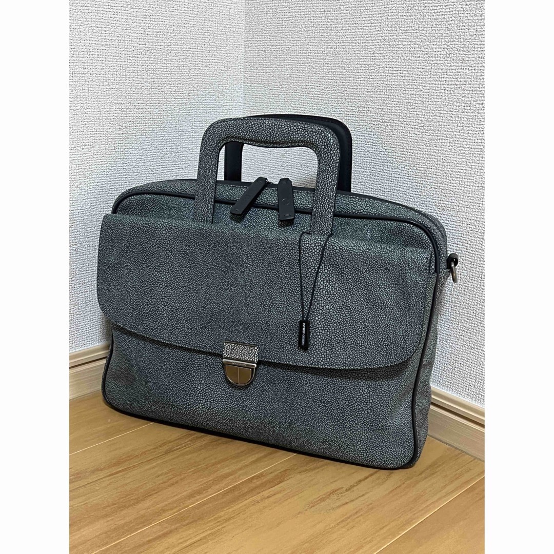 Giorgio Armani(ジョルジオアルマーニ)のジョルジオアルマーニ 美品 2way ブリーフケース 書類鞄 クラッチバッグ メンズのバッグ(ビジネスバッグ)の商品写真