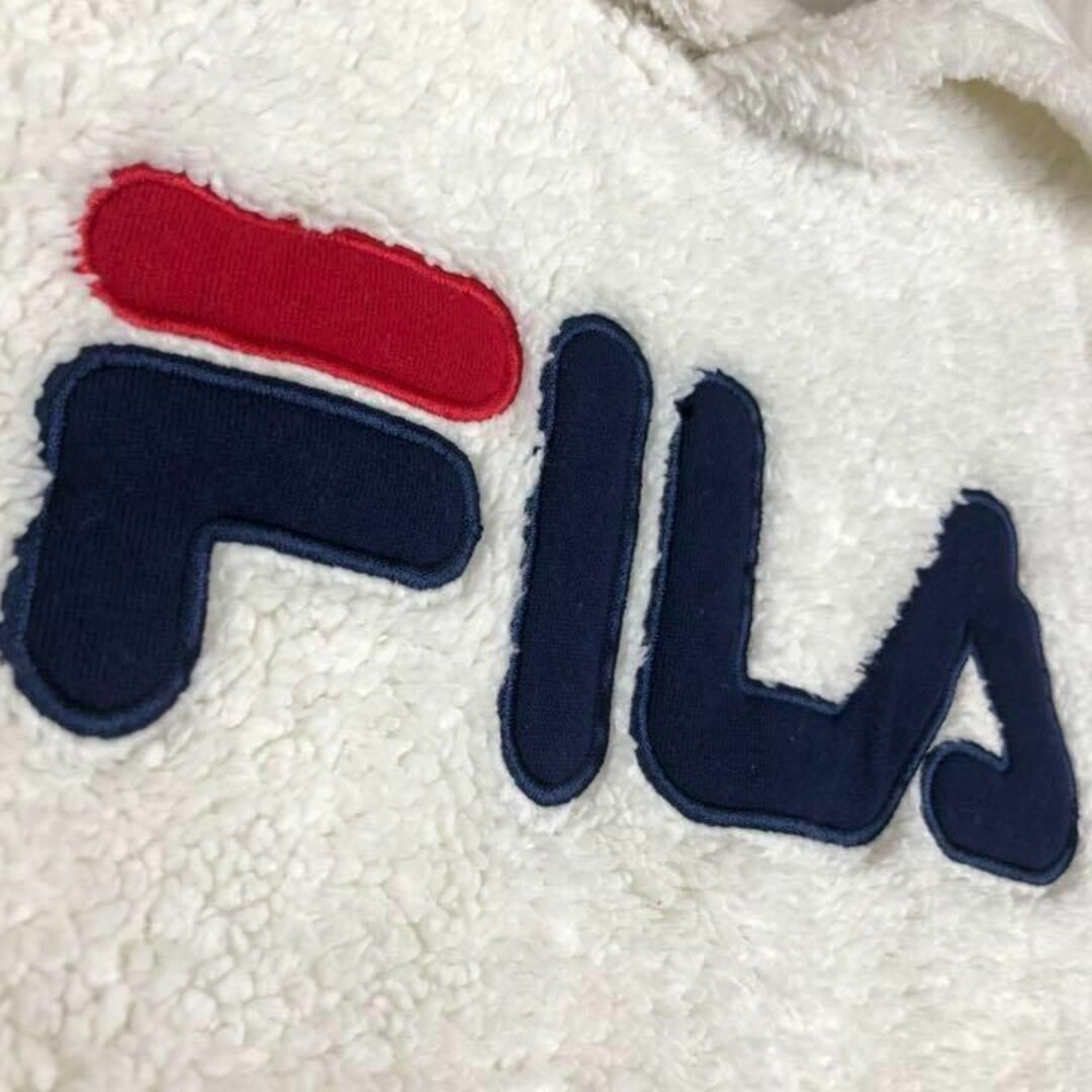 FILA(フィラ)のフィラ デカロゴ ボアパーカー ワンポイントロゴ ゆるだぼ 90s フリース レディースのトップス(パーカー)の商品写真