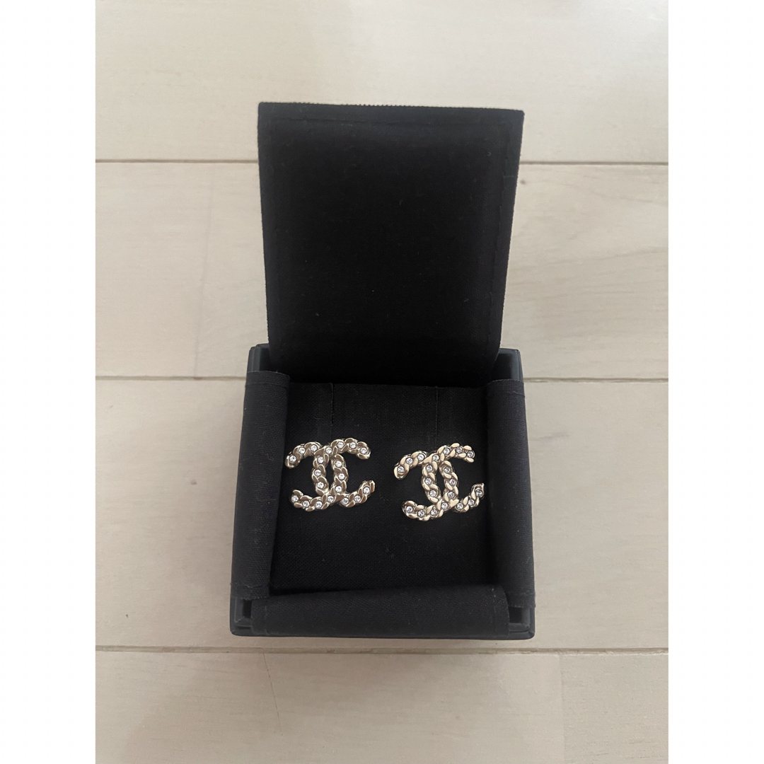 CHANEL シャネル CCマークピアス ゴールド CHANEL シャネル CCマークピアス ゴールド